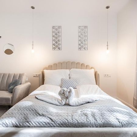 D71 - Central Cozy Suite, Best Location By Bqa ブダペスト エクステリア 写真