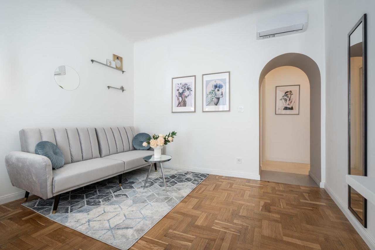 D71 - Central Cozy Suite, Best Location By Bqa ブダペスト エクステリア 写真